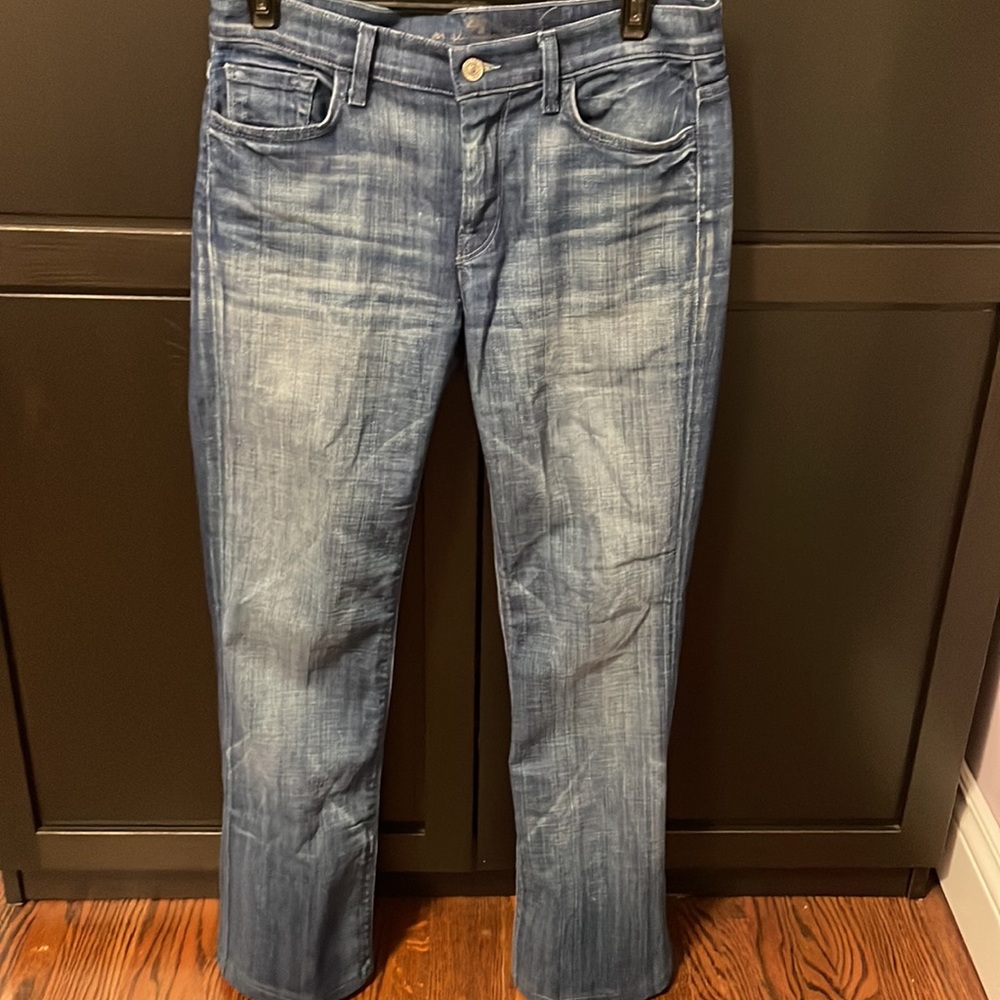 NWOT Women’s 7 for all mankind high waist bootcut jeans size 27.